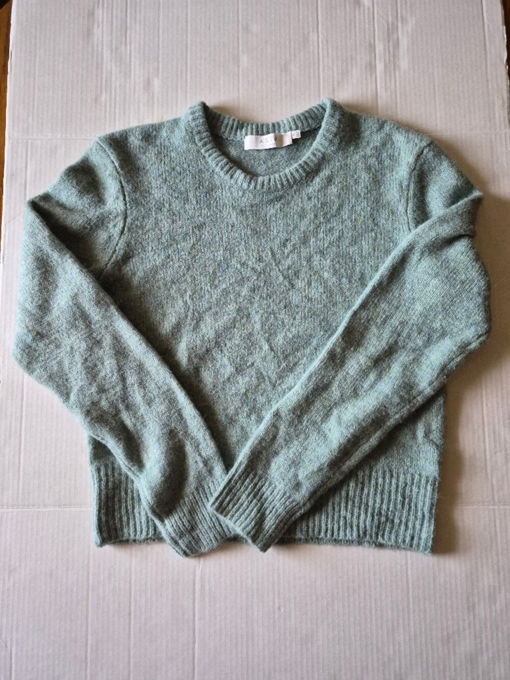 ASTR The Label Wool Alpaca Blend Mint Green Crew Neck Sweater